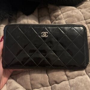 CHANEL Black Patent Quilted Wallet